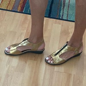 SESTO MEUCCI Leather Sandals Size 10 1/2N